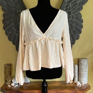 Shein Cropped Long sleeve V-neck Shirt